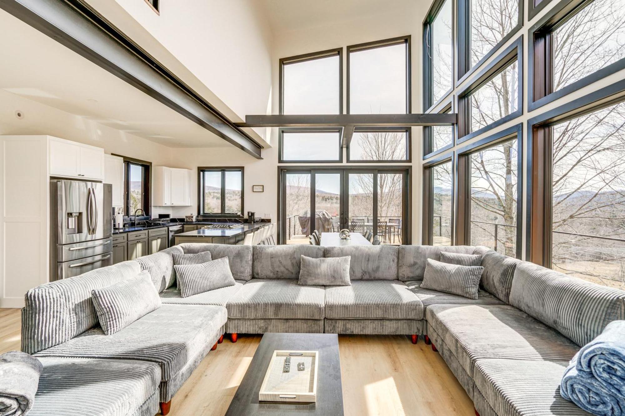 Custom Windham Mtn Villa With Pool, Theater And Views! 외부 사진